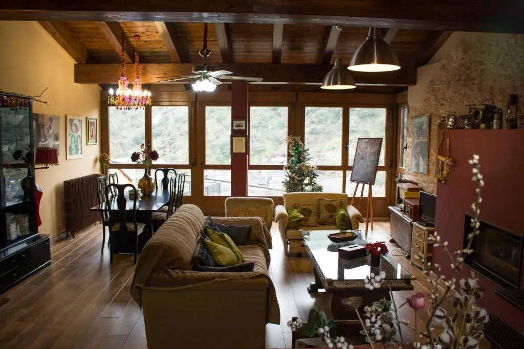 Imagen de CASA CASTAÑÉ