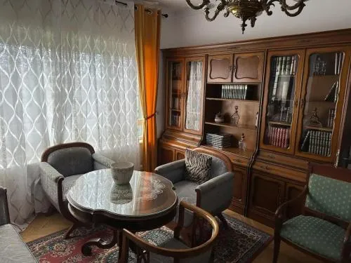 Piso amplio y confortable en Ramon Ferreiro