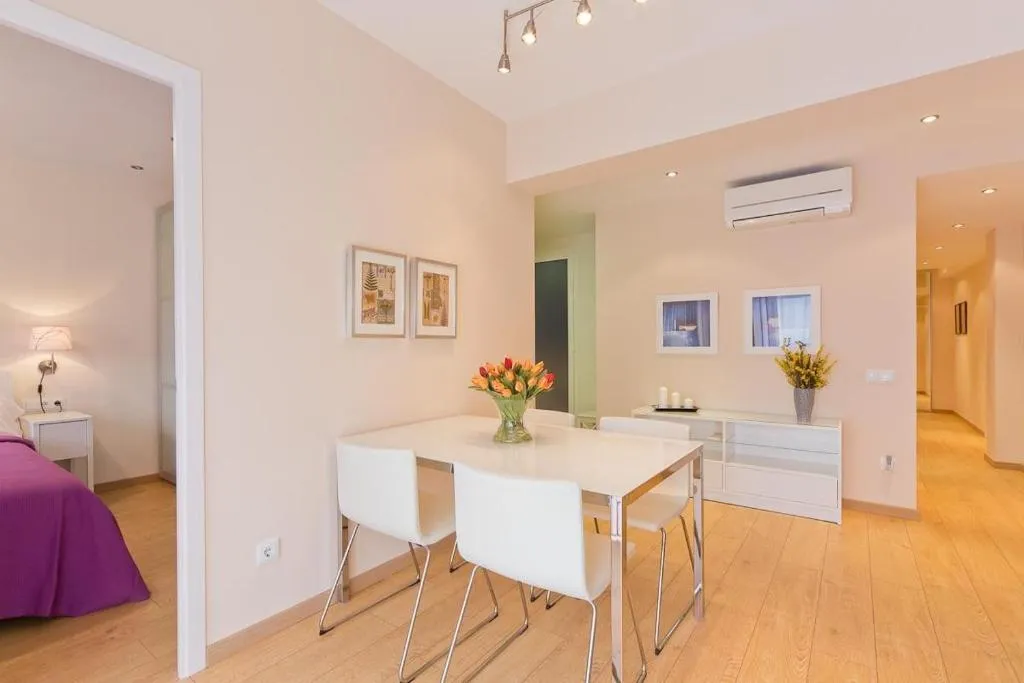 Imagen 1 de Cómodo apartamento en Les Corts