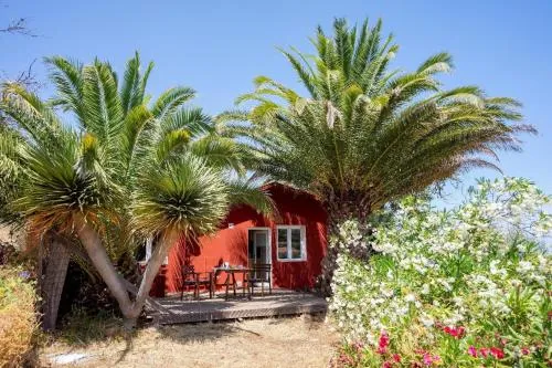 Kanarisches Landhaus mit Meer- und Bergblick