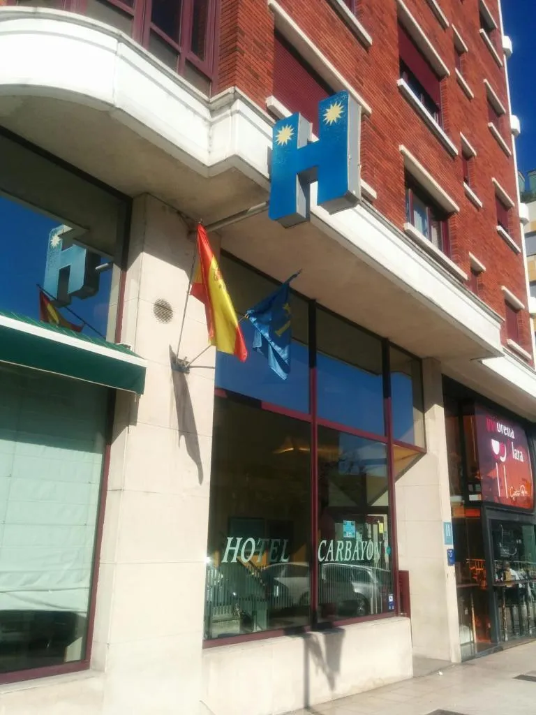 Imagen 8 de Hotel Carbayon