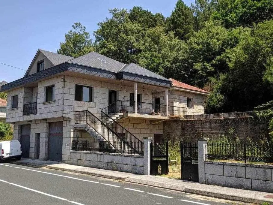 Imagen 2 de Casa Ourense Guxinde