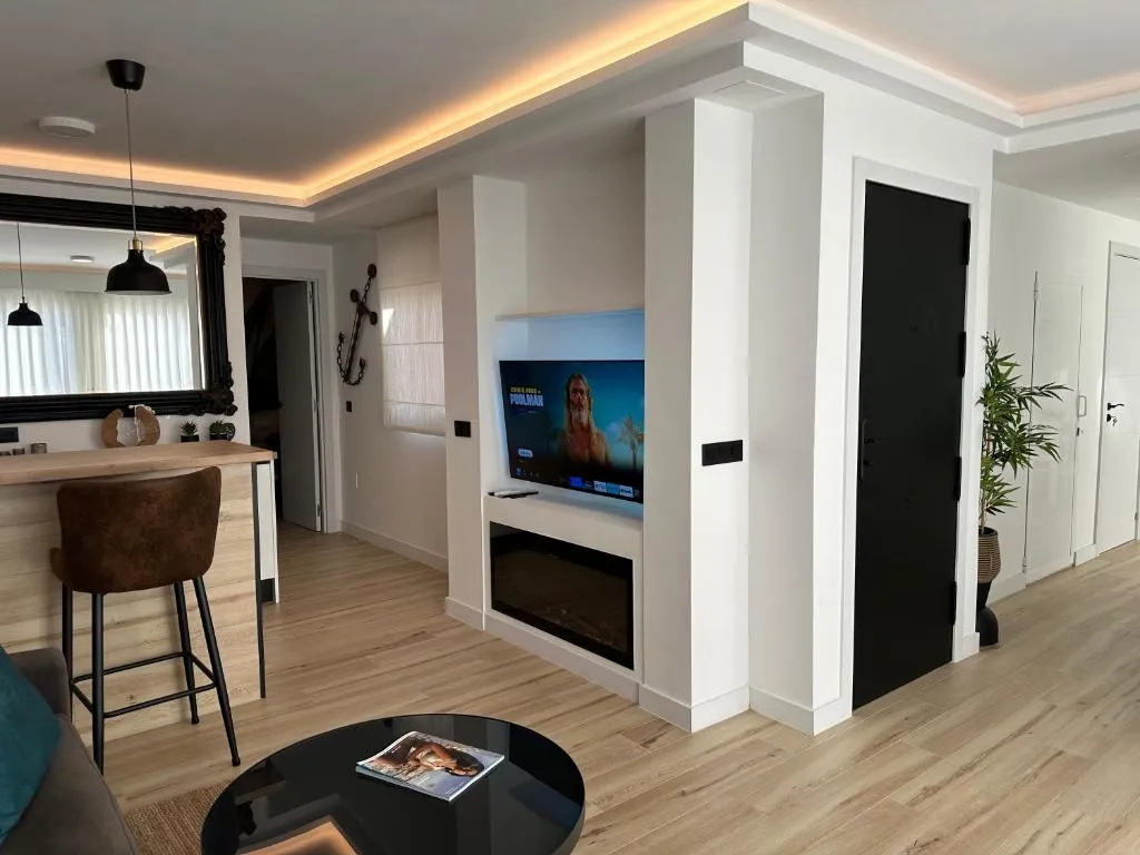 Imagen 5 de La Cala Penthouse Retreat