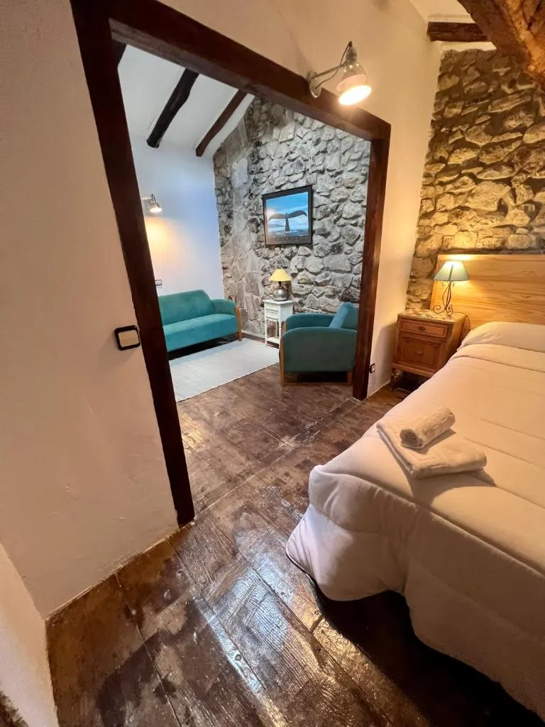 Imagen 1 de Casa Rural Basiver - Habitación Braña de Los Tejos