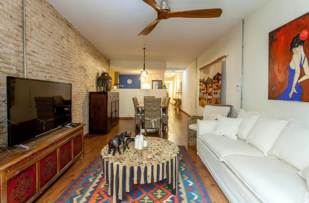 Imagen de LUXURIOUS & ALLURING HOME IN HISTORIC TOWN (VALENCIA)