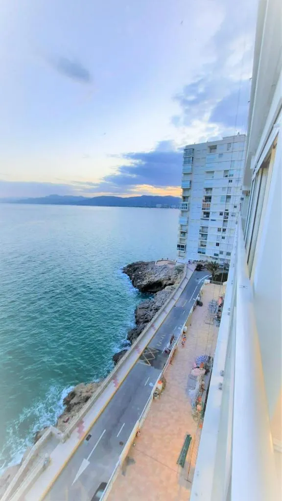 Imagen 1 de Fantastico apartamento Faro de cullera a primera linea mar abierto playa de los olivos