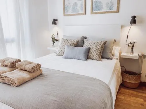 Monte Cerrau, apartamento con plaza de garaje y WIFI