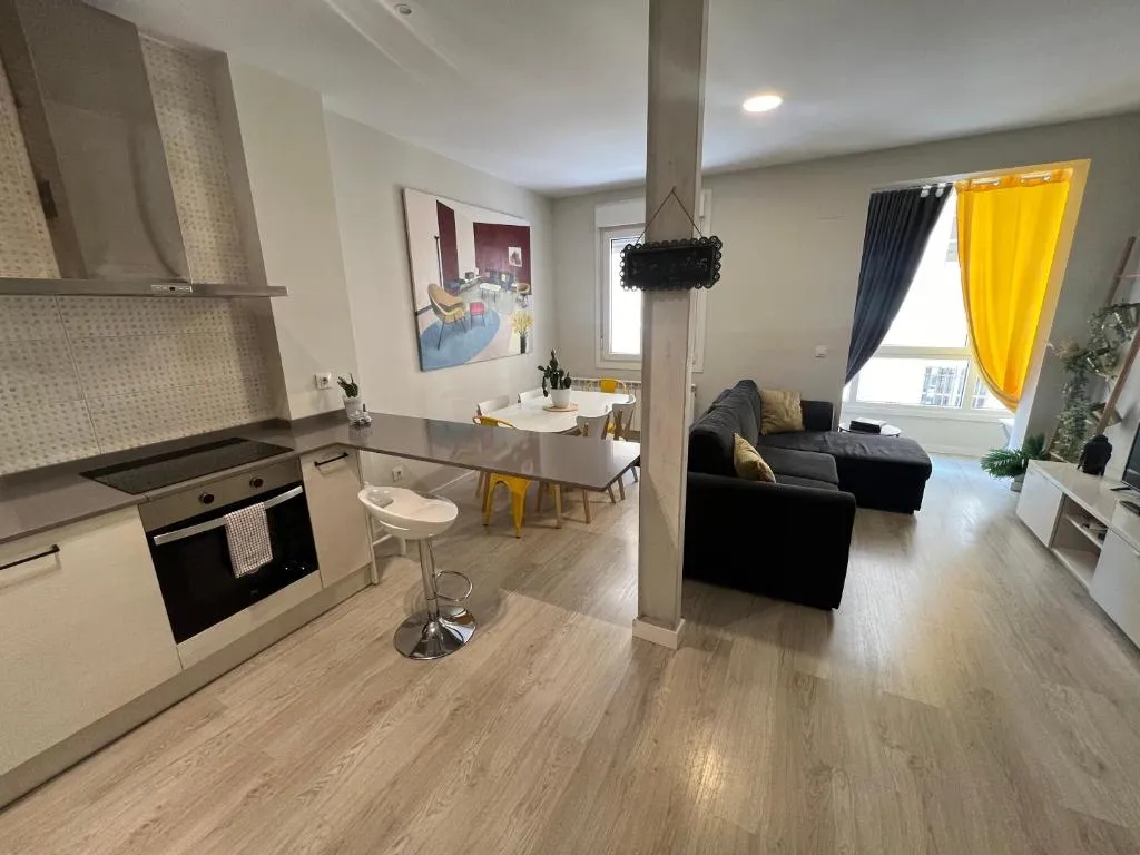 Imagen 5 de EL RINCON DE LA MERCED junto Laurel Aire acondicionado By Apartamentos Logroño org