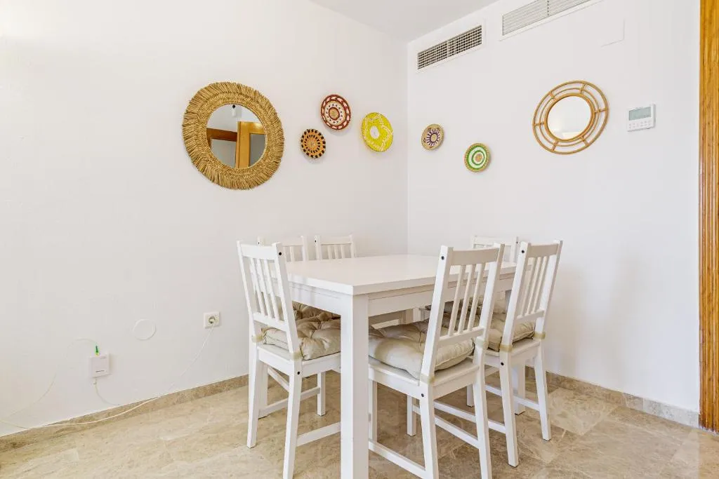 Imagen 5 de 120 meters with terrace and sea views with rooftop pool
