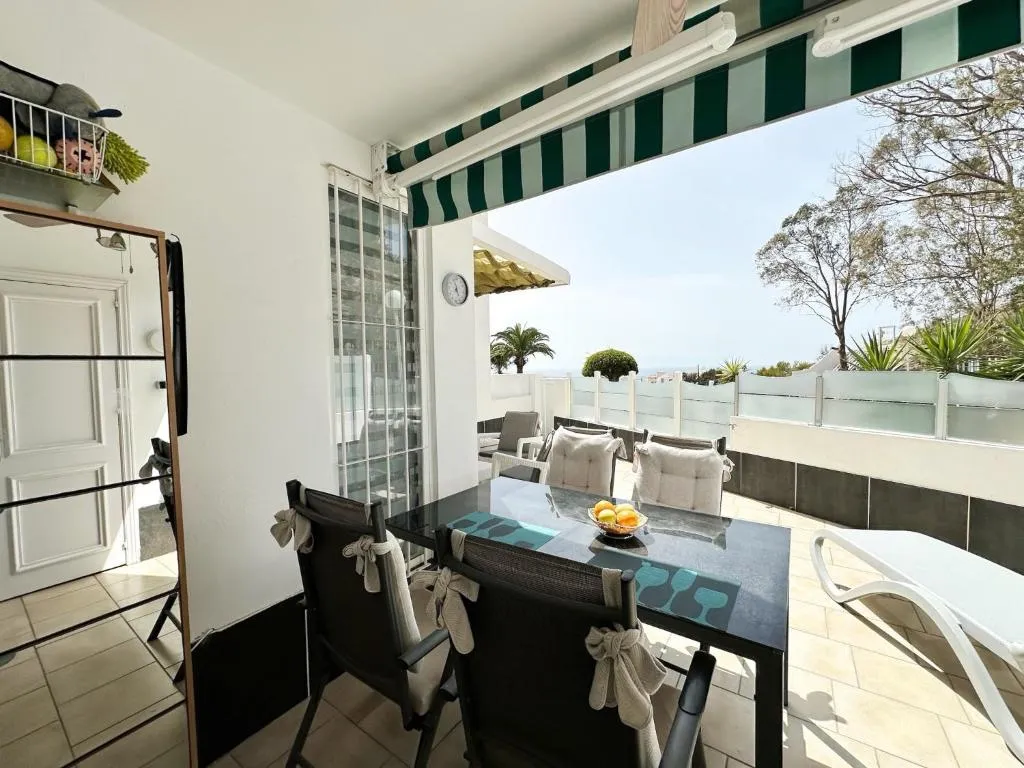 Imagen 8 de Relaxing Ocean View, Spacious Art Apartment With Large Terrace, Near Best Costa Adeje Beaches
