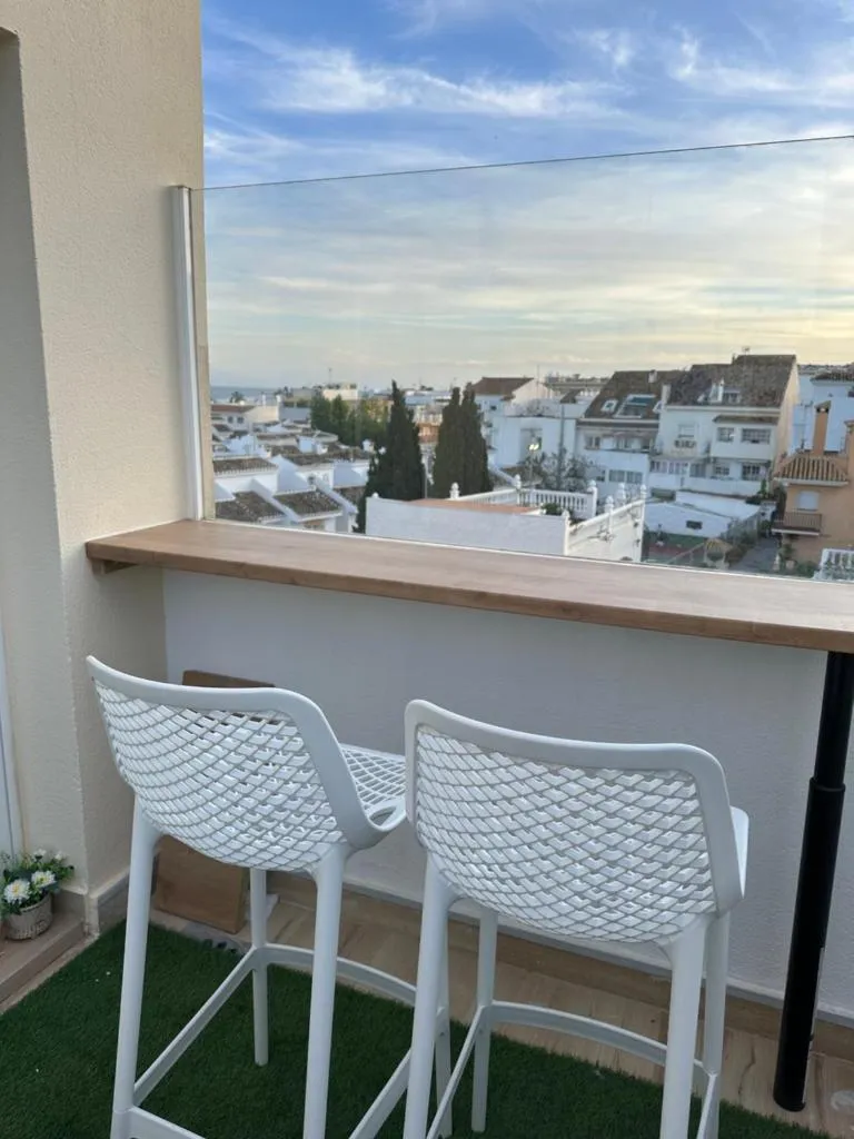 Imagen 2 de La Cala Penthouse Retreat