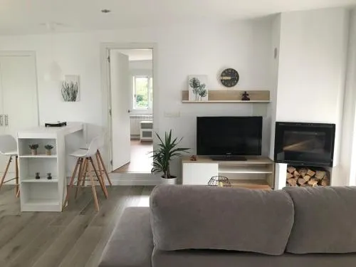 Casa vanguardista en el campo cerca de Santiago