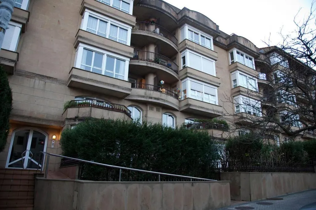 Imagen 8 de Luxury w/terrace near the beach Wifi