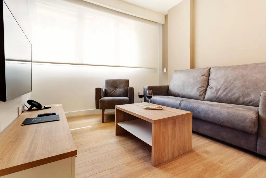 Imagen 8 de Sercotel Logroño Suites