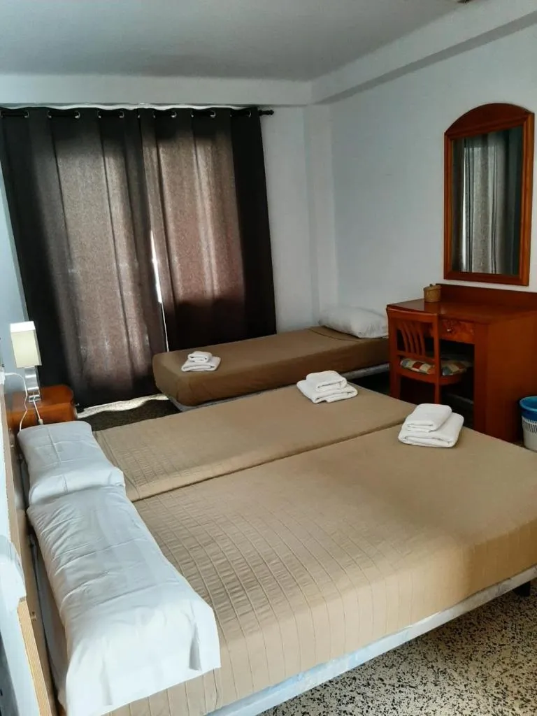 Imagen 2 de Hostal Tierramar