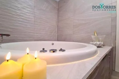 Dos Torres Bárbol - Jacuzzi en la Habitación y Garaje en el Centro