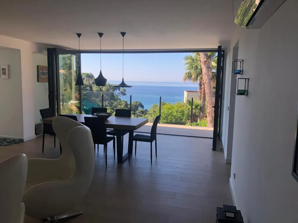 Imagen 1 de Casa KARIAN