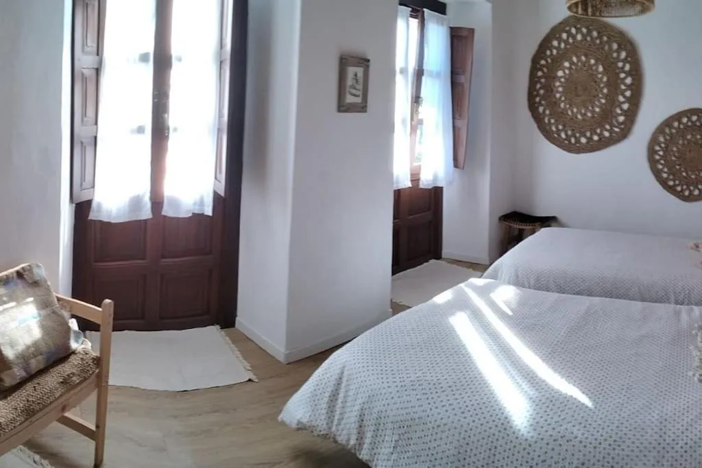 Imagen 2 de La Casina Roja - Santolaya de Cabranes
