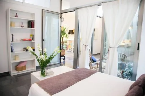 BEAUTIFUL SILENT APARTMENT Private Parking