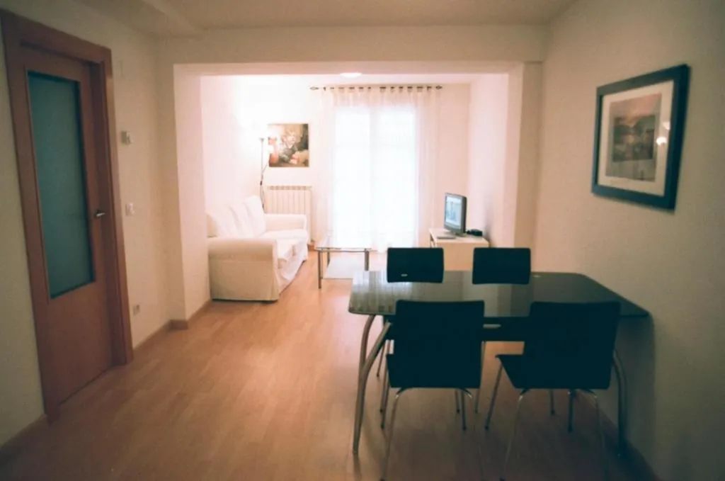 Imagen 5 de Apartamentos Auhabitat Zaragoza, edificio de apartamentos turísticos
