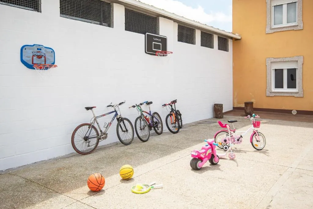 Imagen 7 de AG Casa Belenda con jardín 11pax Santiago a 40km