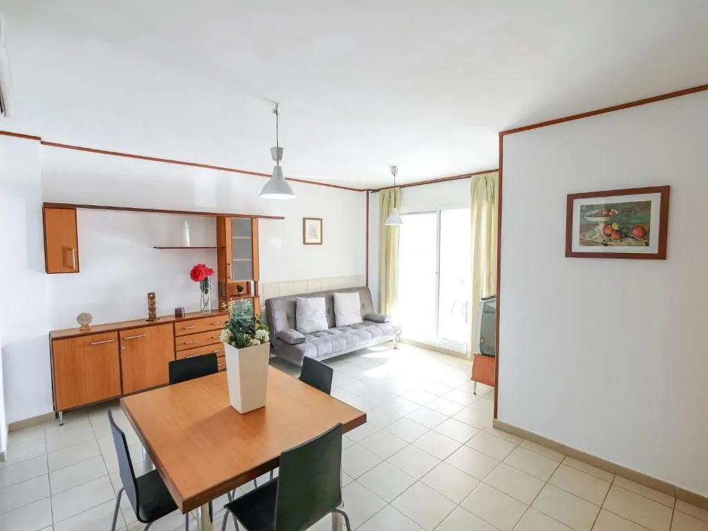 Imagen 2 de Apartment Res Mediterraneo-6 by Interhome