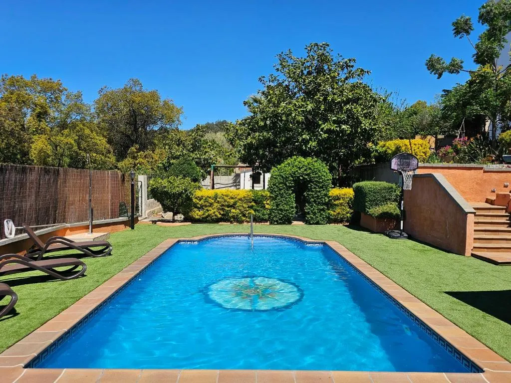 Imagen 1 de VILLA ARBUCIES with private pool