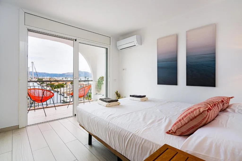 Imagen de Apartamento Frente al Canal con Terraza