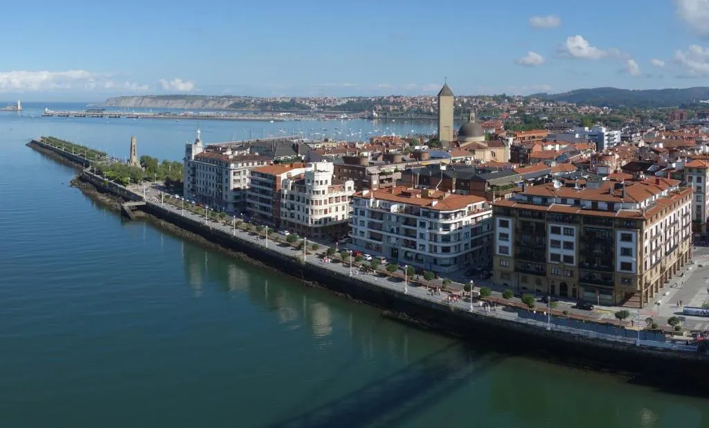 Imagen 1 de Family Apartment / Apartamento familiar Getxo