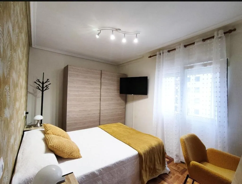 Imagen 1 de Apartamento céntrico con Wifi Avilés