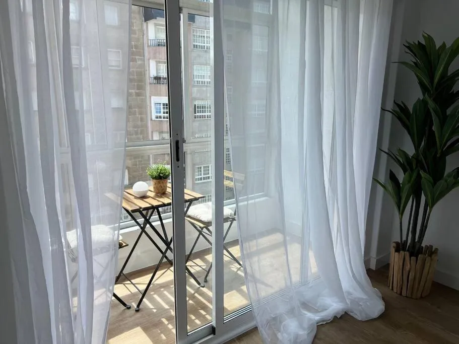 Imagen de Ola! Vigo - Amplio Apartamento 3HAB 6 PAX