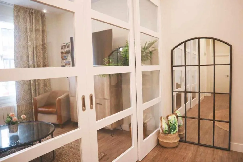 Imagen 8 de Homeloving apartment Bilbao centre with Parking