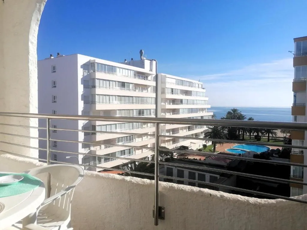 Imagen 1 de 1039 ESTUDI 42 5-A, AGRADABLE ESTUDIO, A 200m DE LA PLAYA MÁS ESPACIOSA DE ROSES. AMPLIO PASEO MARÍTIMO PARA DAR LARGOS PASEOS. - ES-258-134