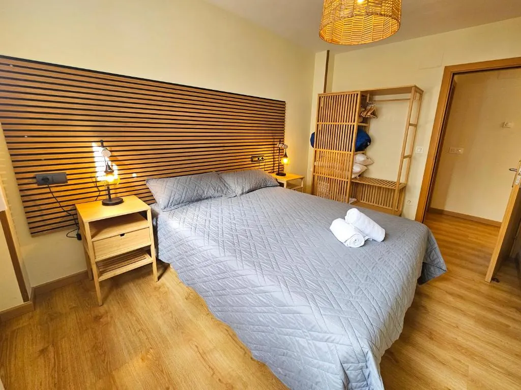 Imagen 1 de Apartamentos Escarrilla Suites 3000