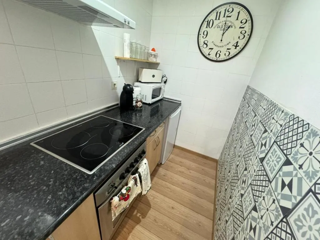 Imagen 4 de BIKE APARTMENT next to Cathedral and Laurel by Apartamentos Logroño org