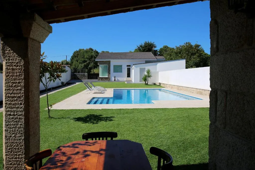 Imagen 2 de Casa rural con piscina Viña de Millan