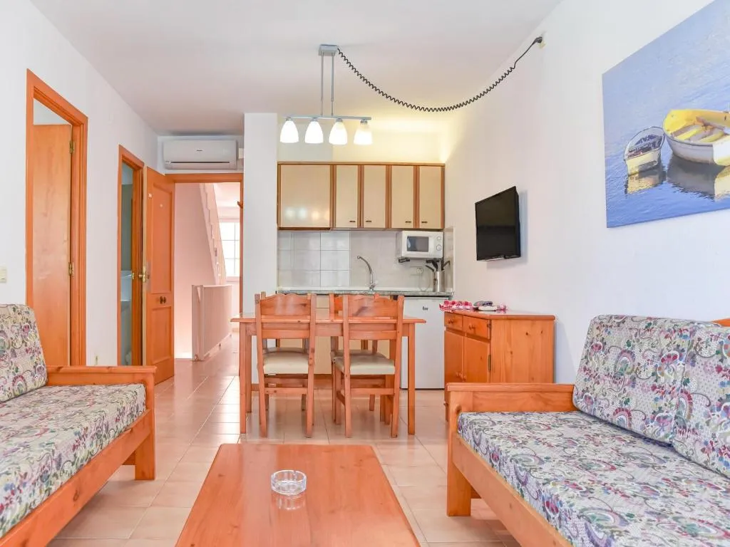 Imagen 1 de Holiday apartment with swimming pool