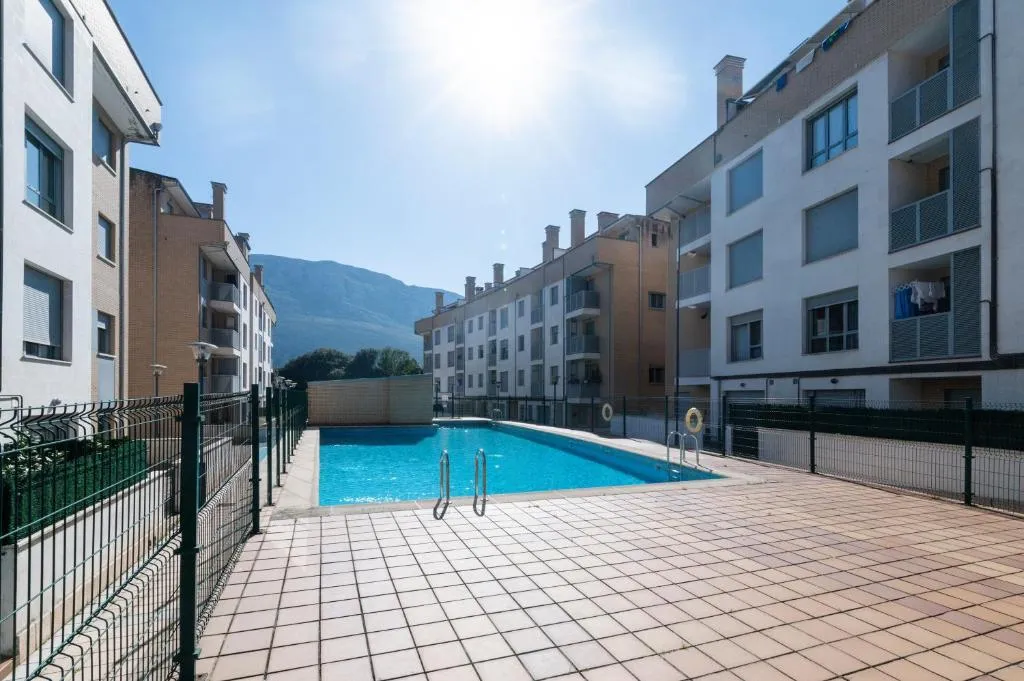 Imagen 1 de Ubena Apartamento con piscina Playa 3 km VUT-4606-AS