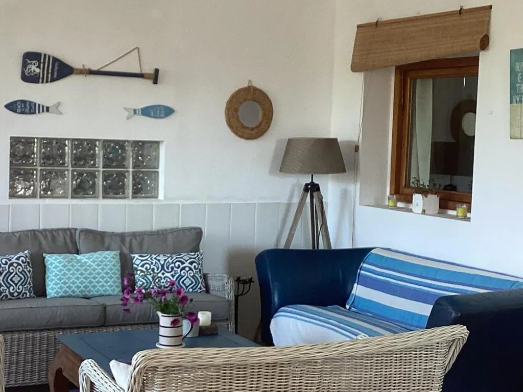 Imagen 2 de Cosy apartment with swimming pool and spacious private terrace