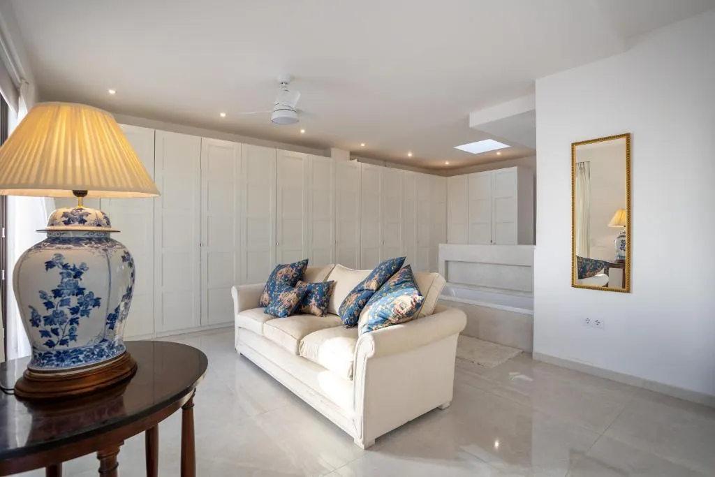 Imagen 4 de LuxLiving Tenerife Villa Hortalaya