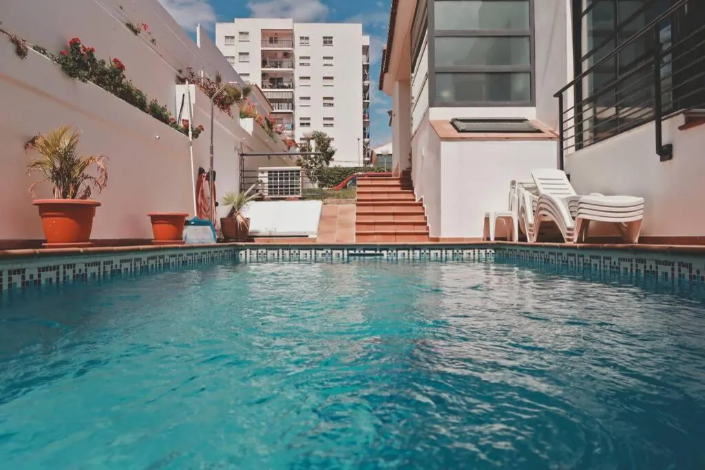 Imagen 2 de Villa in Puerto Marina with private pool