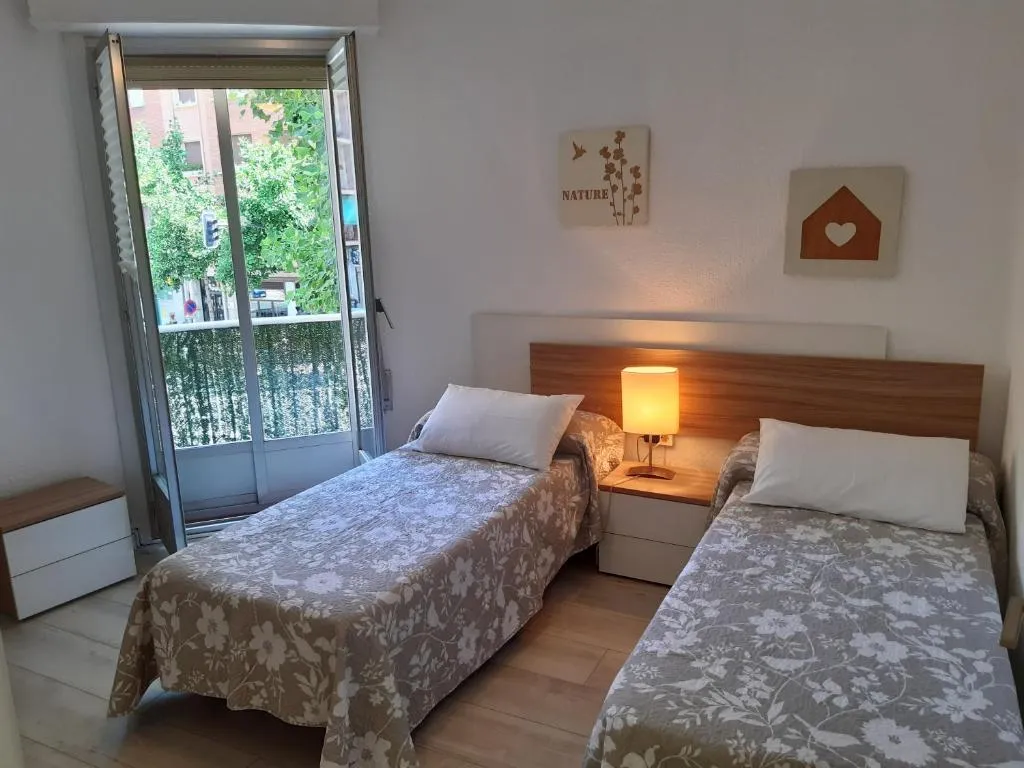 Imagen 8 de Apartamento Somosierra a 5 minutos del centro histórico para 7 personas