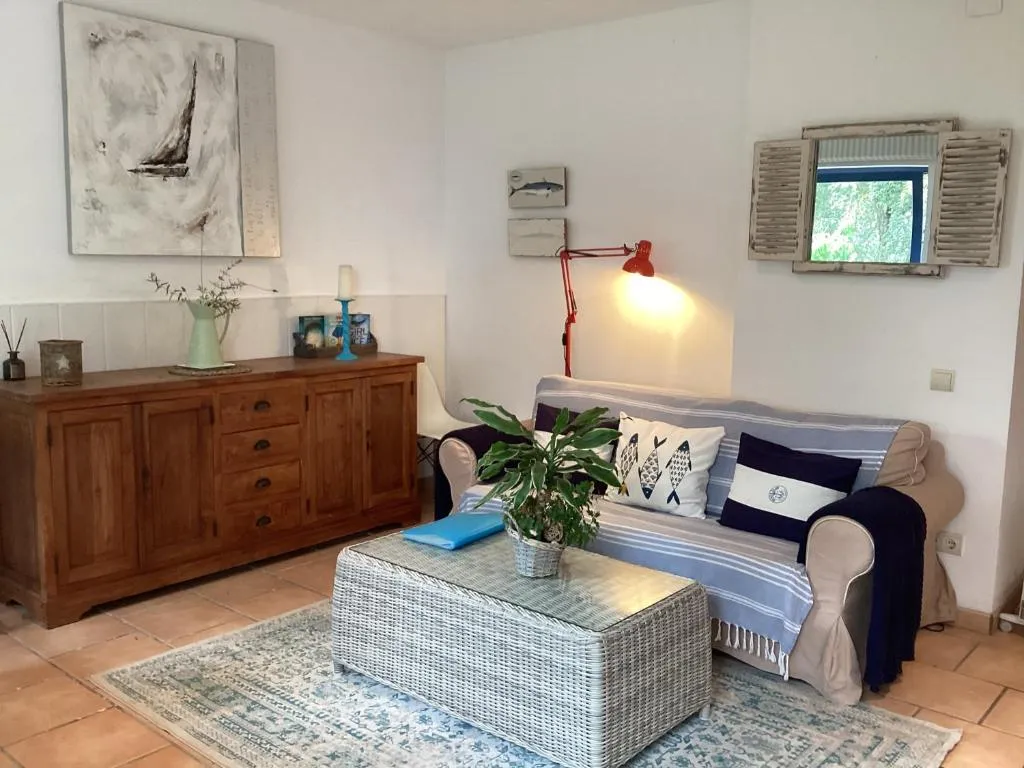 Imagen 1 de Cosy apartment with swimming pool and spacious private terrace