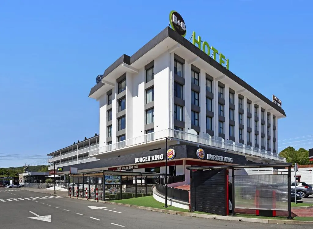 Imagen 1 de B&B HOTEL Donostia Aeropuerto