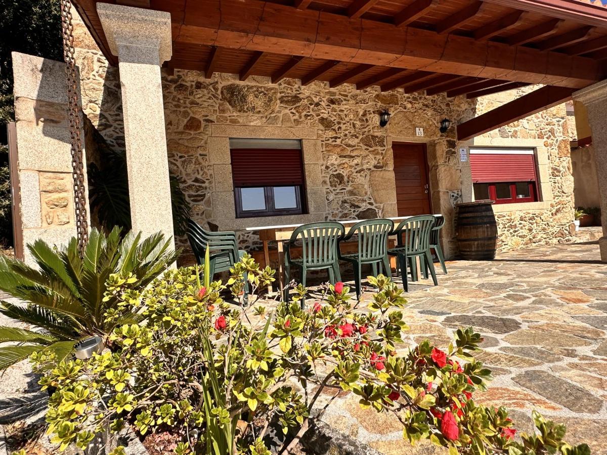 Imagen 1 de Casa de piedra, A Lameira