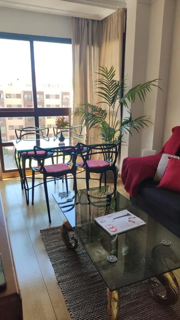 Imagen de Piso con piscina y garaje en zona Plenilunio