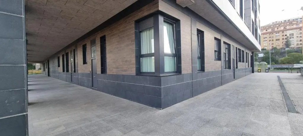 Imagen 2 de MODERN BILBAO