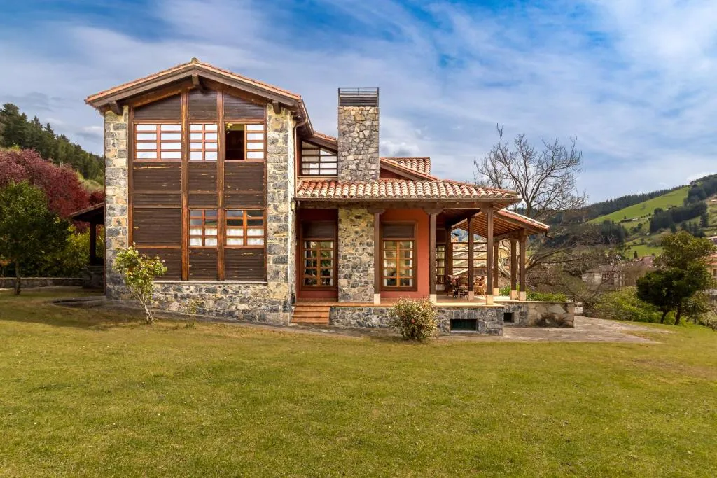 Imagen 2 de Exclusivo Chalet en Potes