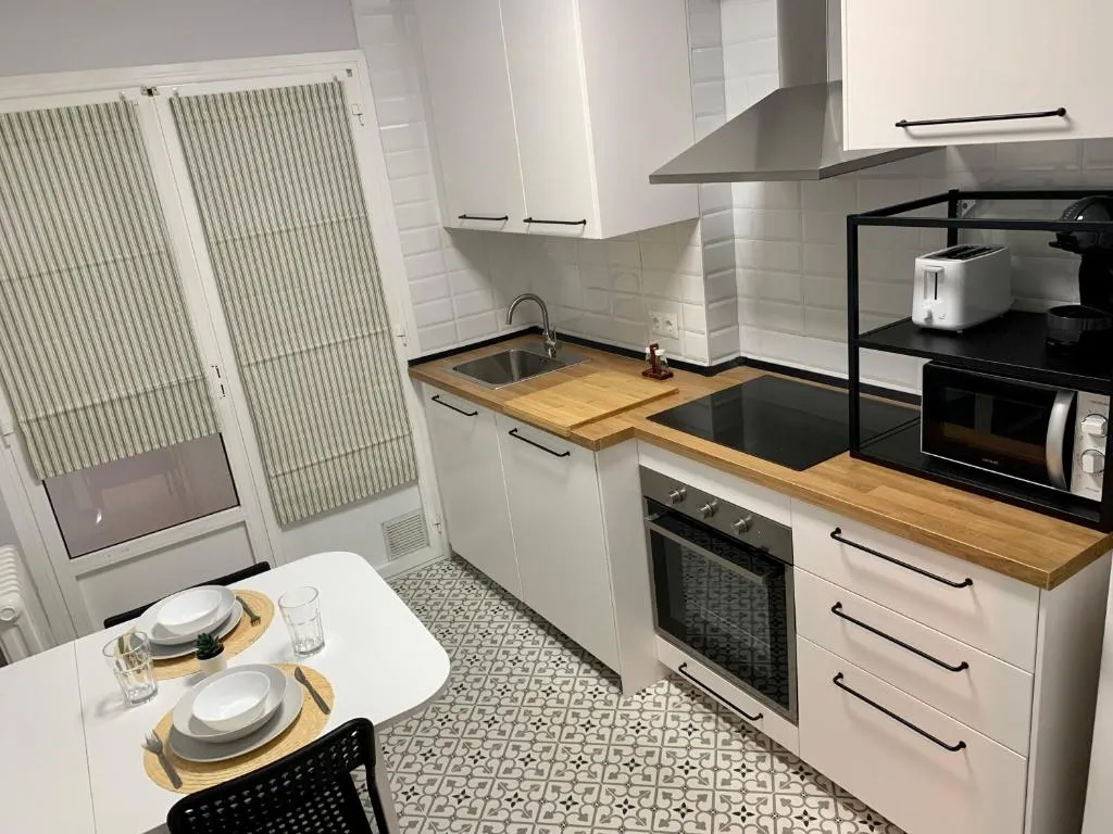 Imagen 3 de Apartamento con garaje a un paso de la playa