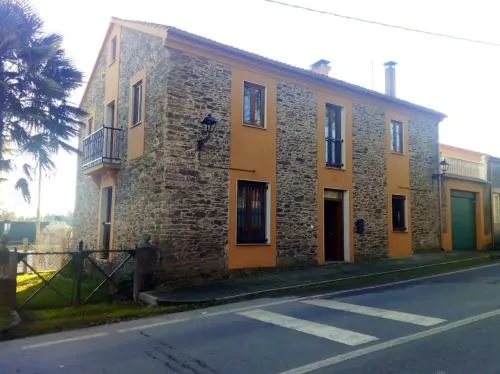 Spacious villa with pool in Empalme de Vilar 300 m² 8 guests